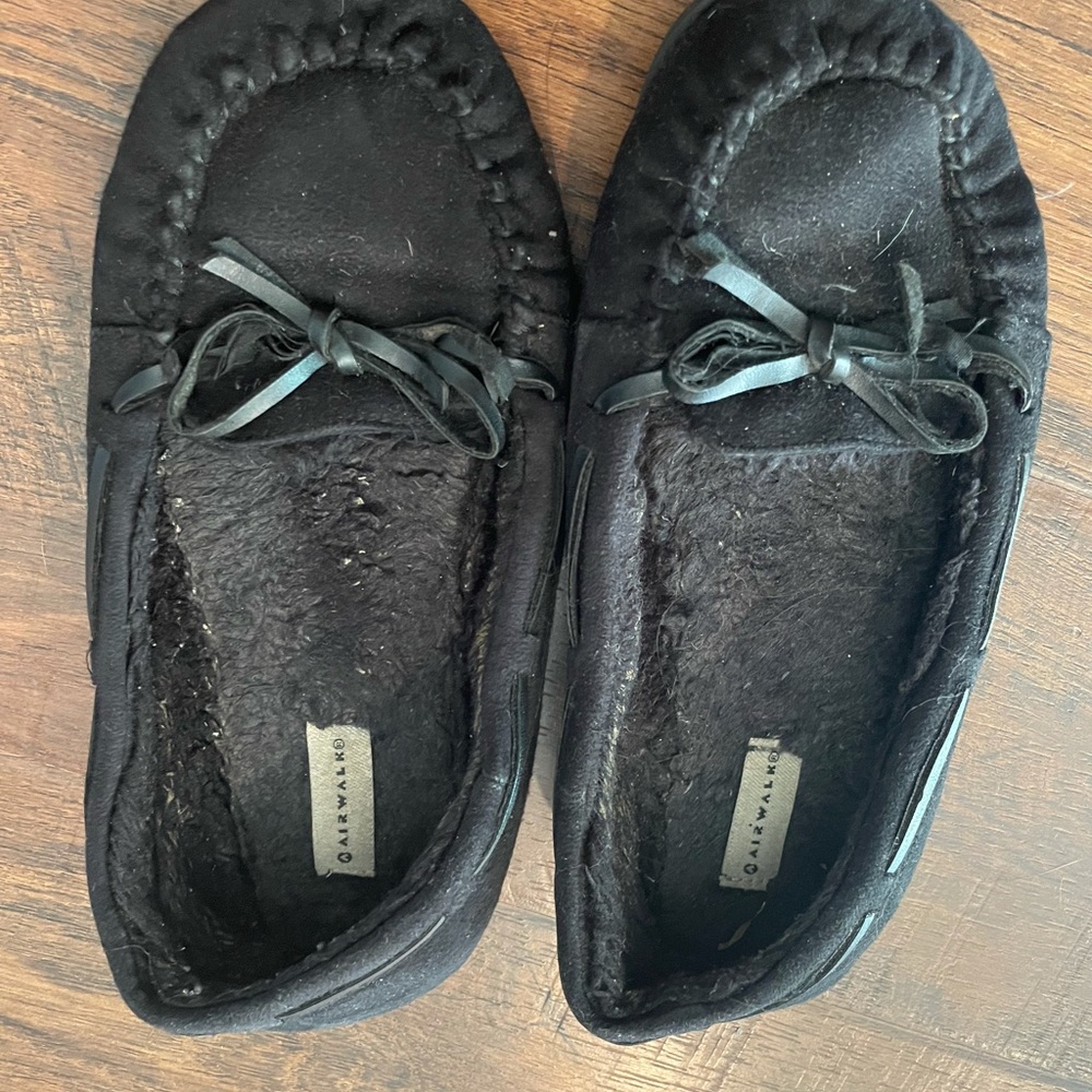 Slippers - Picture 2 of 2